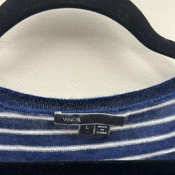 VINCE Womens Blue White Striped Wool Cashmere V-Neck Sweater Sz Large Preppy - Picture 8 of 10